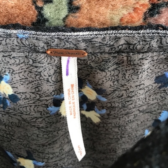 Free People Boho Peasant Pleated Floral Flow Tank - Picture 8 of 8